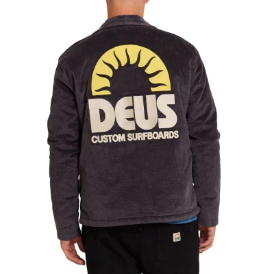 Imagen de Abrigos y cazadoras de color negro para hombre la marca DEUS. L