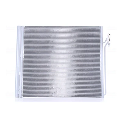 Imagen de NISSENS 940343 Condensador con secador Aluminio 648 R 134 a LAND ROVER: Range Rover 4, 3