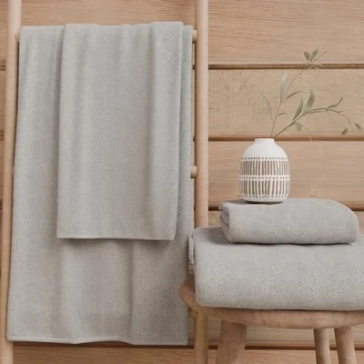 Imagen de PETTI Artigiani Italiani Toallas de baño 100% Rizo algodón, Juego 1+1, 2 Unidades 1 Toalla Cara y Manos, Gris Claro