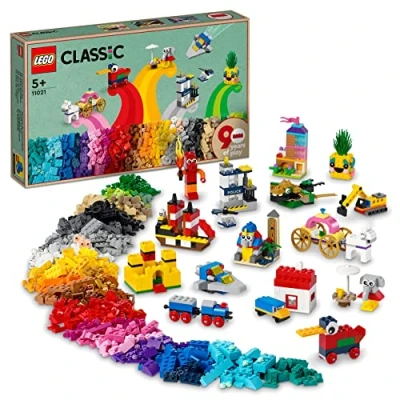 Imagen de LEGO 11021 Classic 90 Años de Juego, Caja Ladrillos Creativos con 15 Mini Juguetes Modelos Construcción Icónicos, Regalo para Niños 5 y más
