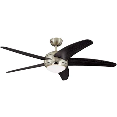 Imagen de Ventilador de techo Westinghouse Lighting Bendan 72557 132 cm con luz única y cinco aspas, acabado en cromo satinado cristal opalino esmerilado [clase energética G]