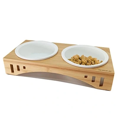 Imagen de Nordicat Comedero y Bebedero Gato con Soporte Elevado, Doble Cuenco Ceramica Bambu Extraible Antideslizante, Accesorios en Madera Ideal para Gatos o Perros Pequeños