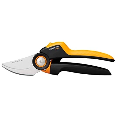 Imagen de Fiskars Tijeras de jardín Bypass L, X series PowerGear, P961, Mango giratorio, Para ramas frescas, Recubrimiento antiadherente, Cuchillas acero inoxidable, Longitud: 22,2 cm, Negro/Naranja, 1057175