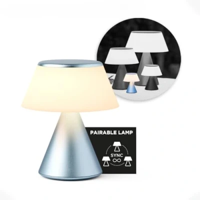 Imagen de Lexon LUMA S Lámpara de noche táctil con atenuador intensidad y sincronización multilámparas, 9 colores LED, recargable, aluminio, color azul claro