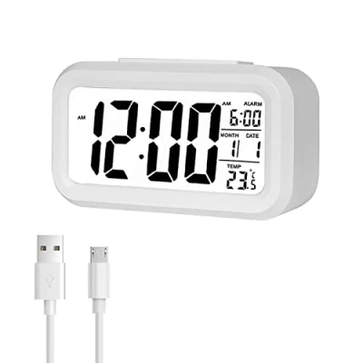 Imagen de Jsdoin Reloj Despertador Digital, LED Pantalla Alarma Inteligente con Temperatura, Sensor de Brillo, 12/24 Horas, Función Snooze y para Dormitorio, Hogar, Oficina, Cocina(Recargable)