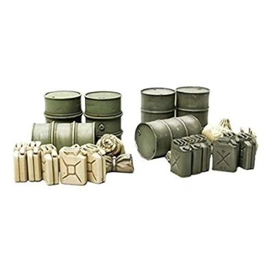 Imagen de Tamiya Jerry Can Set 32510 de bidones Y latas combustible alemanes, escala 1:48