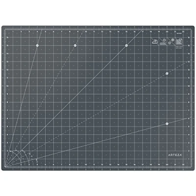 Imagen de Arteza Base de corte autorreparable para cuchilla circular, Tamaño 18x24&quot; (3 mm grosor), Tabla cortar manualidades y patchwork