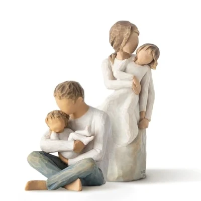 Imagen de Willow Tree Figura MotherDaughter Plus Little One, esculpida Pintada a Mano 2