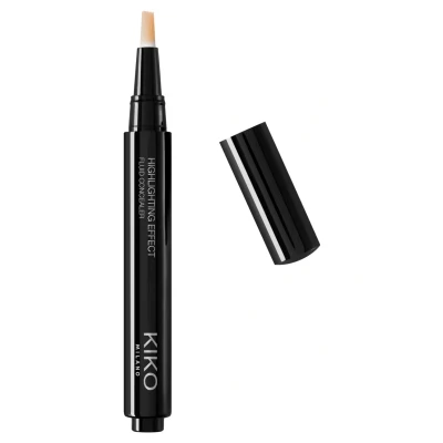 Imagen de KIKO Milano Highlighting Effect Fluid Concealer 03 Corrector iluminador fluido