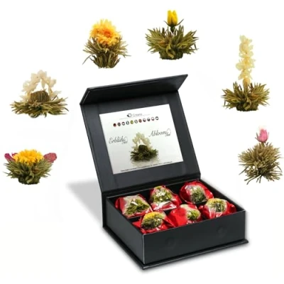 Imagen de Creano 6 Flores de Té en Caja Elegante y Magnética con Relieve Plata Blanco