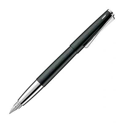 Imagen de Lamy studio 069 Pluma estilográfica de acero inoxidable en acabado lacado negro y verde con mango pulido, plumín plateado grosor F, 1 unidad (1 unidad)