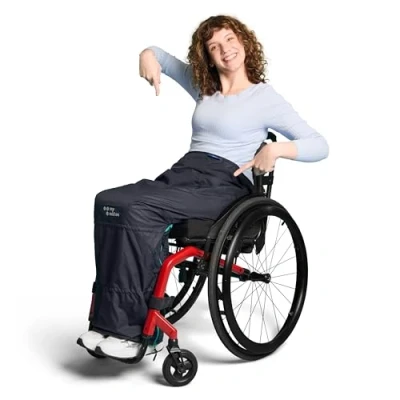 Imagen de MyBlanket Wind &amp; Waterproof Wheelchair Blanket Placed Without Getting up from The Wheelchair, Manual and Electric wheelchairs, 38 x 24 8 cm, Washable at 30C, Night Blue (S M)