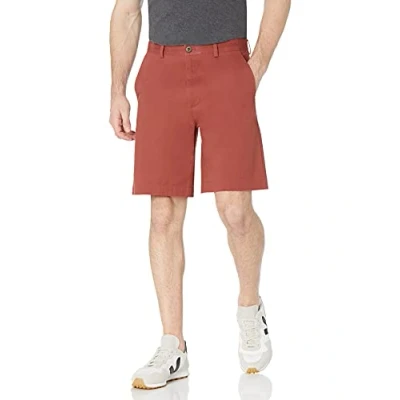 Imagen de Amazon Essentials Pantalones Cortos Chinos de 23 cm con Corte Clásico Hombre, Rouille, 29W