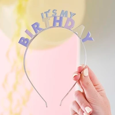 Imagen de Ginger Ray Diadema de metal con texto en inglés &quot;It&#039;s My Birthday&quot; colores pastel