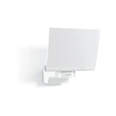 Imagen de Steinel XLED PRO 240 Foco LED, en color blanco, con consumo de 19,3 W, luz blanca cálida 3000 K e intensidad 2124 lúmenes