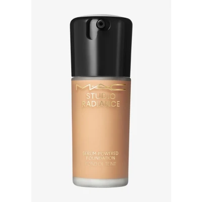 Imagen de MAC Studio Radiance Serum Powered Base de maquillaje 30 ml