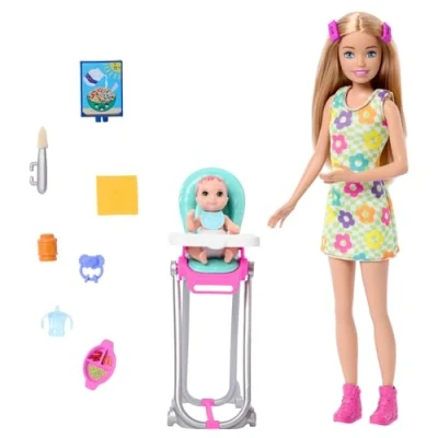 Imagen de Barbie Skipper Muñeca niñera con Trona, bebé y Accesorios para su Cuidado, Juguete +3 años (Mattel HTK35)