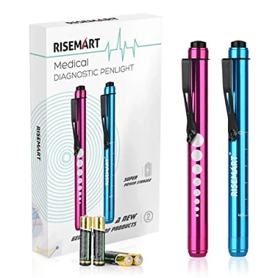 Imagen de RISEMART Lámpara de diagnóstico para pupilas, 2 unidades, reutilizable, con clip bolsillo, enfermeras, médicos, estudiantes, 4 pilas (rojo y azul)