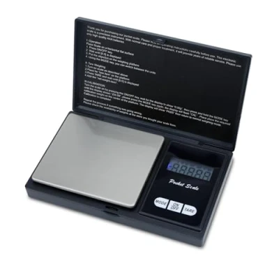 Imagen de Intirilife báscula digital de bolsillo en color negro 12,8 x 7,8 1,9 cm Superficie pesaje 6,5 7,5 Precisa 500 g 0,01 electrónica bolsillo, pequeña portátil