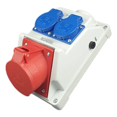 Imagen de Enchufe de pared combinado CEE 32 A 5P con 2 enchufes Schuko 230 V. y en una carcasa. doble para exteriores obras construcción, talleres fábricas. IP44.