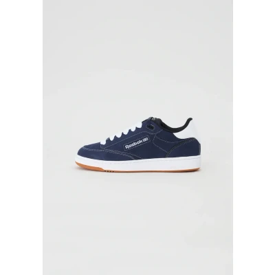 Imagen de Reebok Classic CLUB BULC Unisex Zapatillas, Talla: 38.5, Vectornavy/black/white Piel/tejido sintético