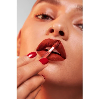 Imagen de Estée Lauder Pure Color Whipped Matte Mousse 935 Shock Me 9 ml