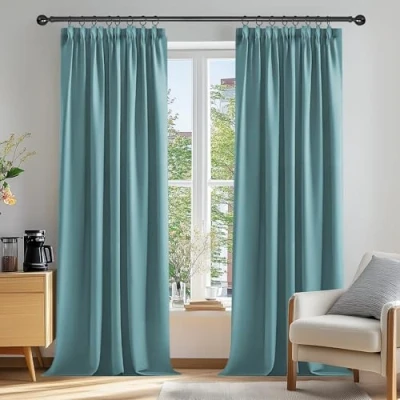 Imagen de Deconovo Cortinas Opacas para Dormitorio Salon Ganchos o Pase por la Barra, Térmicas Aislantes Frio y Calor 2 Piezas, 168x229 cm, Azul Celeste