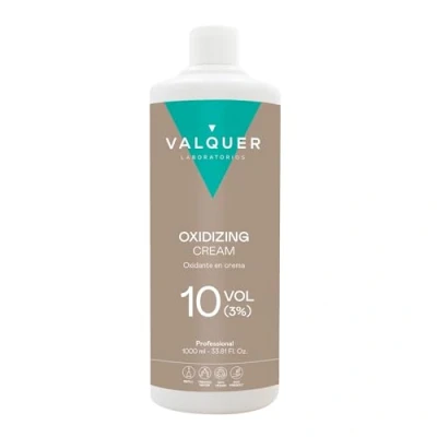 Imagen de Valquer profesional Oxigenada Estabilizada en Crema, 10 Volumenes (3%). Coloración capilar permanente. Uso peluquería. Formulación vegana, 1000 Ml