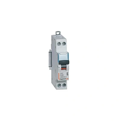 Imagen de LEGRAND DNX 4500 C Curva disyuntor con tornillos, U + N 230 V 4.5 kA 1 m, gris