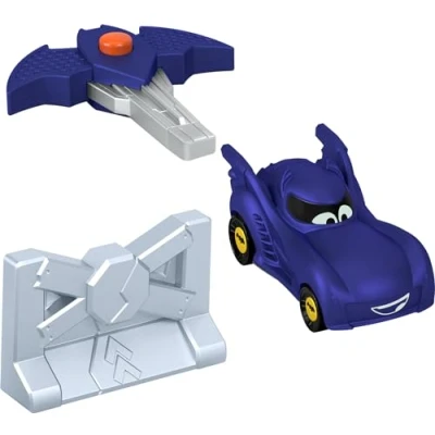 Imagen de Fisher Price DC Batwheels Coche de juguete a escala 1:55 Bam The Batmobile vehículo lanzamiento con accesorio choque para mayores 3 años