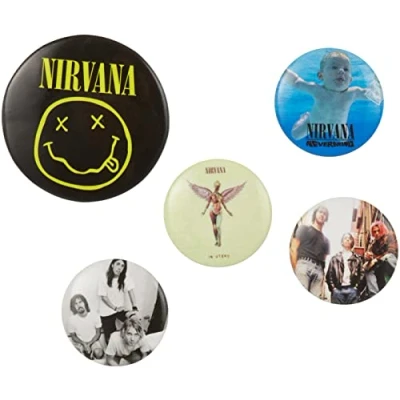 Imagen de Branpresto 608914 NIRVANA Pin&#039;s/Badge Icone (PlayStation 4),multicolor,10 x 12.5cm,(BP80620)