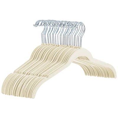 Imagen de Amazon Basics Perchas de terciopelo para camisas/vestidos Paquete 30, Marfil