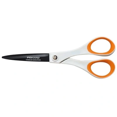 Imagen de Fiskars Tijeras antiadhesivas Universales, Longitud: 18 cm, para diestros y zurdos, Revestimiento de titanio/Acero inoxidable/Plástico, Blanco/Naranja, 1004720