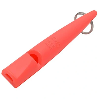 Imagen de Acme Silbato de Perro 211,5 + Banda Gratis Original Inglaterra Ideal para Entrenamiento Perros Material Robusto Frecuencia estandarizada Alto y Largo Alcance (Coral Red)