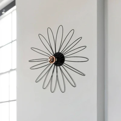 Imagen de Lámpara de pared flor grande con cable Solaeris 58 x 12 cm Metal Negro Menzzo