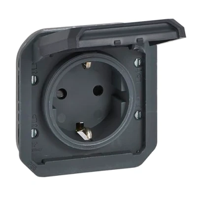 Imagen de LEGRAND, Plexo 069839L Enchufe para ambientes húmedos, estándar Schuko, incluye tapa, protección táctil, terminales de rosca, 16 A, 250 V, IP44 IK08 (IP55 con la tapa cerrada), color antracita