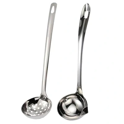Imagen de Cucharas Separadoras Aceite de Sopa,YouXiaor 2PCS Separador Acero Inoxidable,Cuchara Sopa Grasa Colador Cuchara Filtro Utensilio Cocina