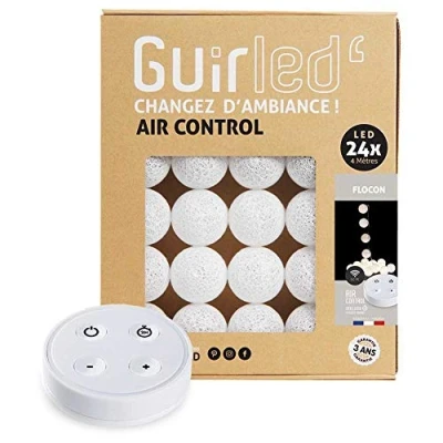Imagen de GuirLED Guirnalda luminosa bolas de algodón LED USB Mando a distancia inalámbrico Luz nocturna bebé 2h Adaptador red doble 2A incluido 4 intensidades 24 2,4 m Flocon