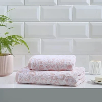 Imagen de Fusion baño Toalla de con Estampado Animal (100% algodón, 70 x 130 cm), Color Rubor