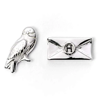 Imagen de Harry Potter The Carat Shop Pendientes de tuerca con diseño letra