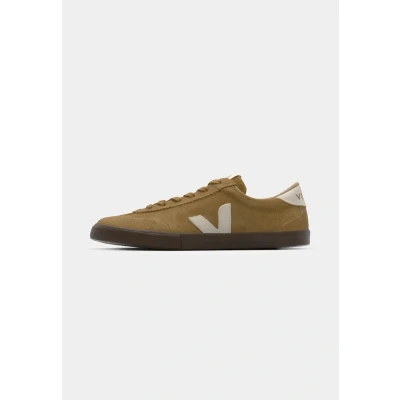 Imagen de VEJA ZAPATILLA VOLLEY SUEDE TENT EAGLE 40