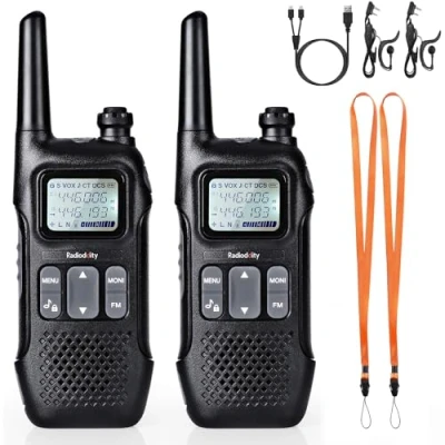Imagen de Radioddity PR T1 PMR446 Walkie Talkie Niños, Radio Bidireccional de Largo Alcance con Pantalla LCD, Batería Recargable, 16 Canales Sin Licencia, Auriculares para Aventuras, Exterior, Camping, 2 Piezas