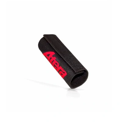 Imagen de ATERA 022738 Protector de Cuadro, Cuadro Neopreno para Bicicletas y e Bikes en portabicicletas Techo Enganche, 15 cm