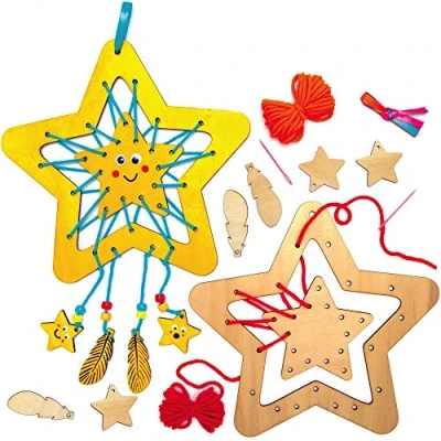 Imagen de Baker Ross AX407 Kits De Costura Atrapasueños Madera Estrella Paquete 4, Crea Tus Propios Para Niños, Artes Y Manualidades, Decoraciones Pared Una Introducción A La