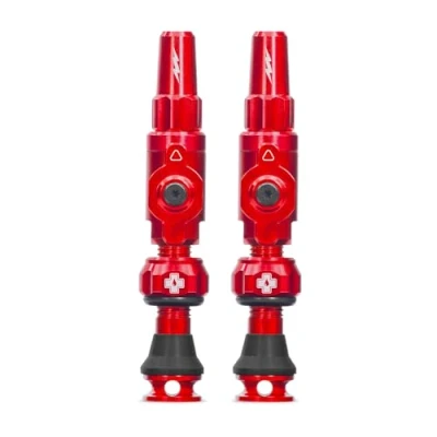 Imagen de Muc Off Big Bore Lite Tubeless Valves, Red 45mm Precision Engineered Dust Caps for Bikes with Revolutionary Airflow Technology Presta Valve MTB/Road/Gravel