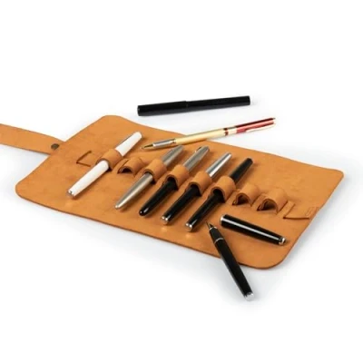 Imagen de Londo Estuche Enrollable de Piel Genuina para Lápices y Bolígrafos