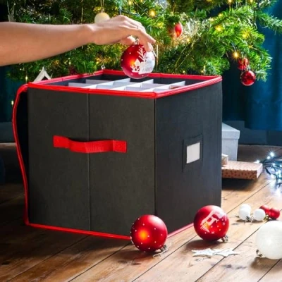 Imagen de CKB LTD Caja de almacenamiento bolas Navidad negra con divisores, almacena hasta 64 bolas, contenedor plegable adornos y decoración, 33 x cm (negro, rojo)