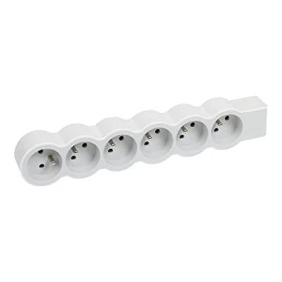 Imagen de LEGRAND Regleta de enchufes extraplanos para cablear, 6 Tomas con Tierra, sin Cable, Cables, Enchufe, Color Blanco y Gris Claro