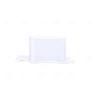 Imagen de NISSENS 90910 Radiador de aceite sin alojamiento del filtro AUDI: A6 C6 Avant, A4 B7 Berlina, VOLKSWAGEN: Touareg I, Phaeton