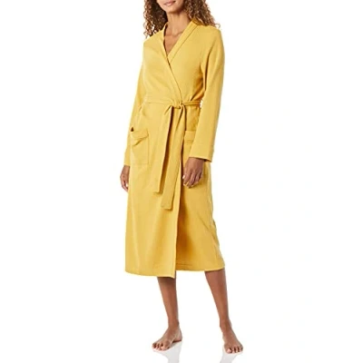 Imagen de Amazon Essentials Bata Larga Ligera con Diseño Gofrado (Disponible en Tallas Grandes) Mujer, Amarillo Mostaza, XXL